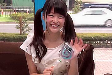230315パイパンの潮吹き女子大生に挿入f