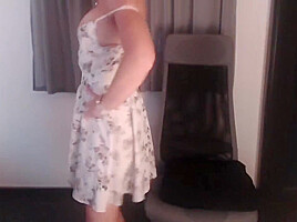 All Wet Webcam Show With Ice Cubes - No Sound