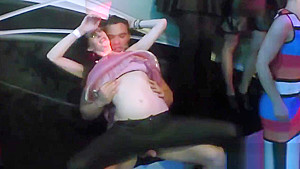 Amateur babes suck dick