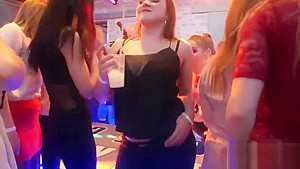 Amateur babes suck dick