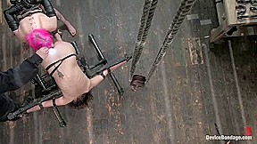 Amber Rayne Live Show, Part 2 – Kink