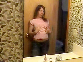 Ashley Brookes – Mirror, Mirror On The Wall