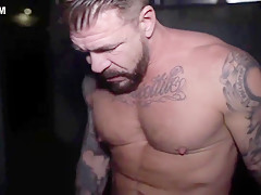 Bareback breeding by huge cock