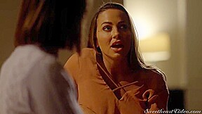 Beautiful Lezzies Incredible Sex Scene