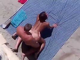 Big tits brunette cumshot on big ass