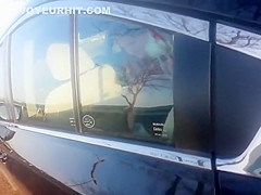 Blowjob in a parked car got spotted