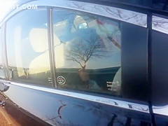 Blowjob in a parked car got spotted
