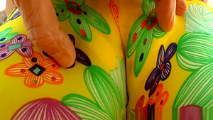 Booty Babes Show Cameltoe