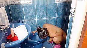 Camgirl Toilet Slave