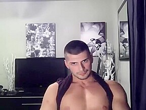 Cute guy wanking exposedmenxxx