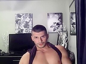 Cute guy wanking exposedmenxxx