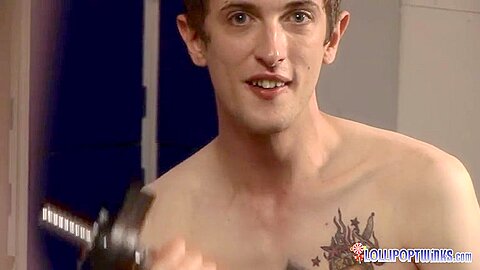 Far Too Tempting A Twink - Zac West & Cody Reed