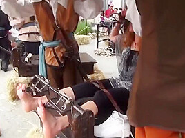 Feet Tickle