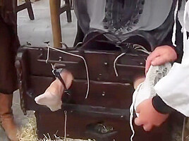 Feet Tickle