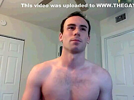 FrenchGUy showoff his cock