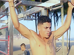 Gay Porn In Fodendo Meu Amigo Em Troca Do Skate Dele 5 Min
