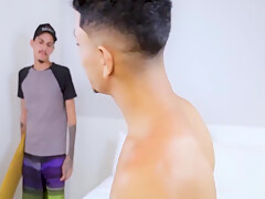 Gay Porn In Fodendo Meu Amigo Em Troca Do Skate Dele 5 Min