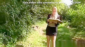 Glam Fetish Babe Pisses