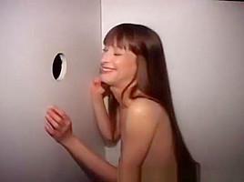 Glory hole gives cumshot