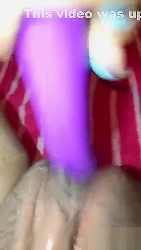 Honeypetite Busty teen 18+ masterbation