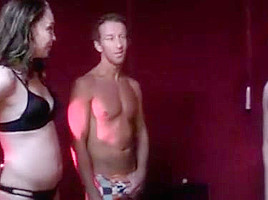 Horny Hooker Gives A Oral-service And Jerks Off To Finish