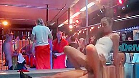 Ideal Hotties Give A Blowjob And Enjoy Nailing And Group Sex