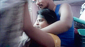 Indian House Wife Big Boobs Showing And Kiss