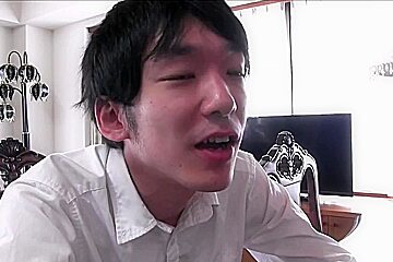 Japanese Bikini Babe Great Blowjob