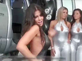 Johanna Maldonado & Lorena Orozco (Car Audio)