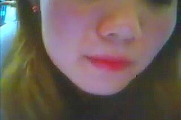 Korean Slut Yein Jeong masturbates on webcam 7
