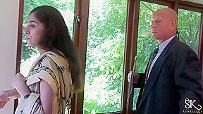 Looking For A New Place To Cum - Sahara Knite