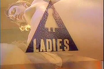 Luna Lane & Rhiannon Bray lesbo pleasure