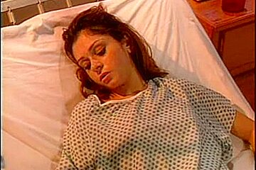 Luna Lane & Rhiannon Bray lesbo pleasure