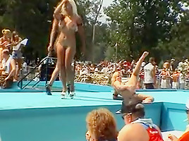 Nudes-A-Poppin' 2005 - 003