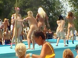 Nudes-A-Poppin' 2005 - 003