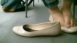 NumaCandid Wild Flat Playing and Soles Show