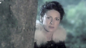 Outlander S01E10 (2015) Lotte Verbeek