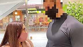 ハーフのスレンダー美女が和室で3P乱交セックス