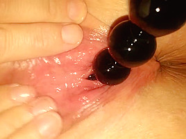 Peehole play 9