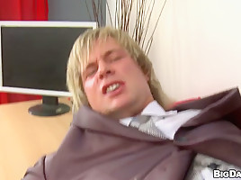 Pretty-boy gets Fucked Hard - BigDaddy