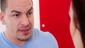 Redheads pussy oozes jizz