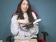 Regali Per Mad Queen - Spacchettamento - Vuoi Essere Il Mio Sultano?