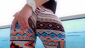 Round butt slut rides