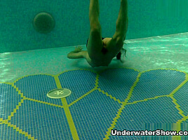 Russaka Video – UnderwaterShow