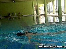 Russaka Video - UnderwaterShow