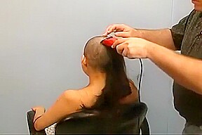 Shz  Sarah headshave