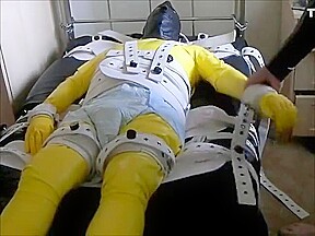 Slave boi in a fix