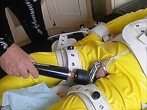 Slave boi in a fix