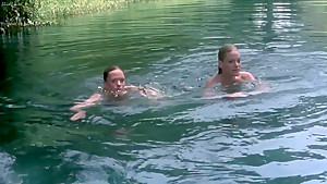Sorceress (1982) Leigh Harris, Lynette Harris