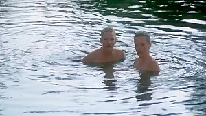 Sorceress (1982) Leigh Harris, Lynette Harris